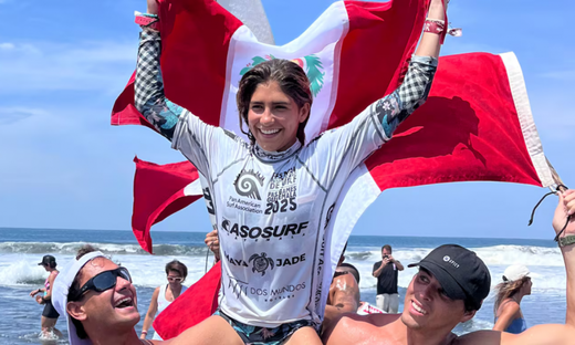 surfistas peruanos